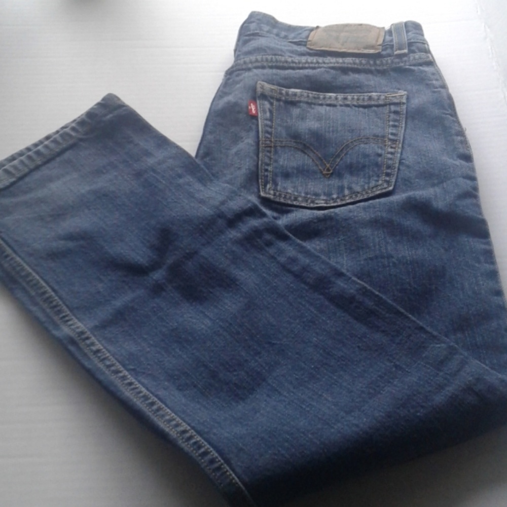 Levi's 514 denim jeans
